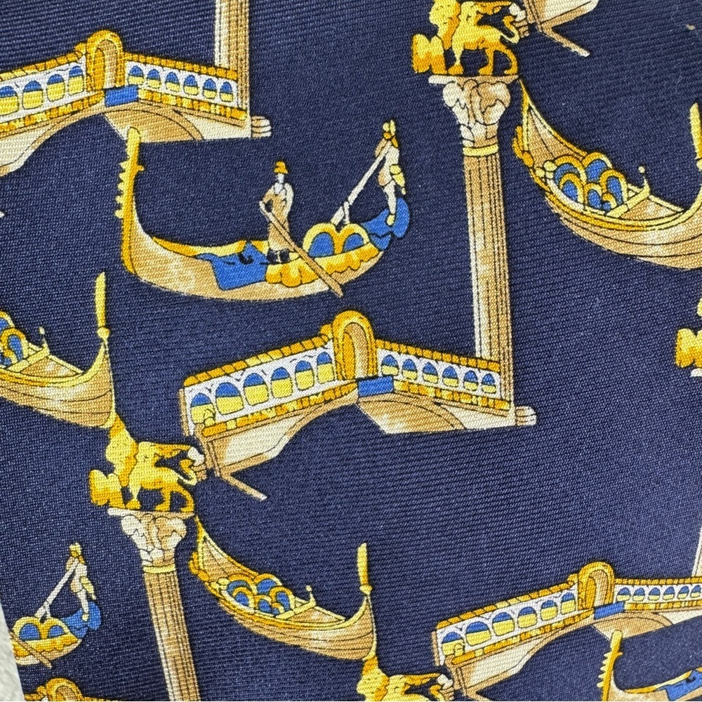 Trevisan Venezia Silk Elegant Navy and Gold Mens Tie Gondola Print Made in Italy - Picture 6 of 16